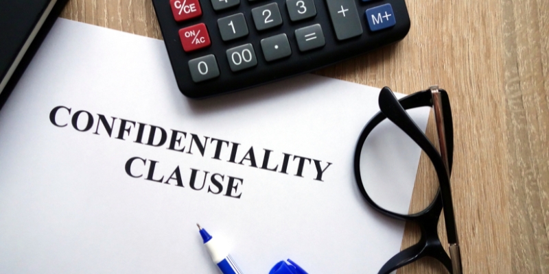 Đọc, hiểu và đồng ý với tất cả các điều kiện điều khoản